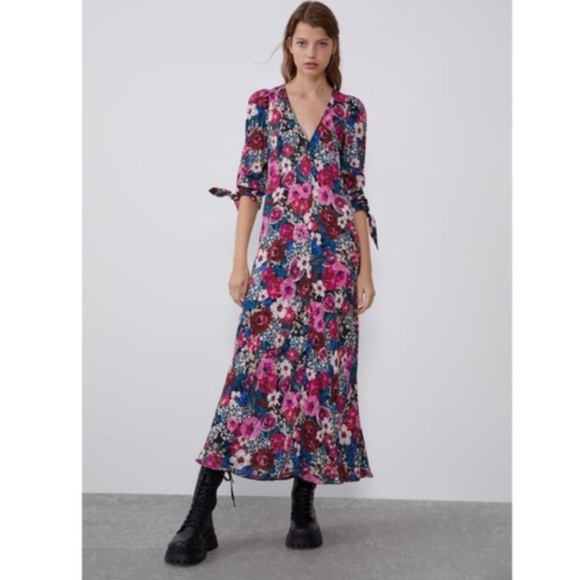Zara Dresses & Skirts - Zara Floral Print Dress